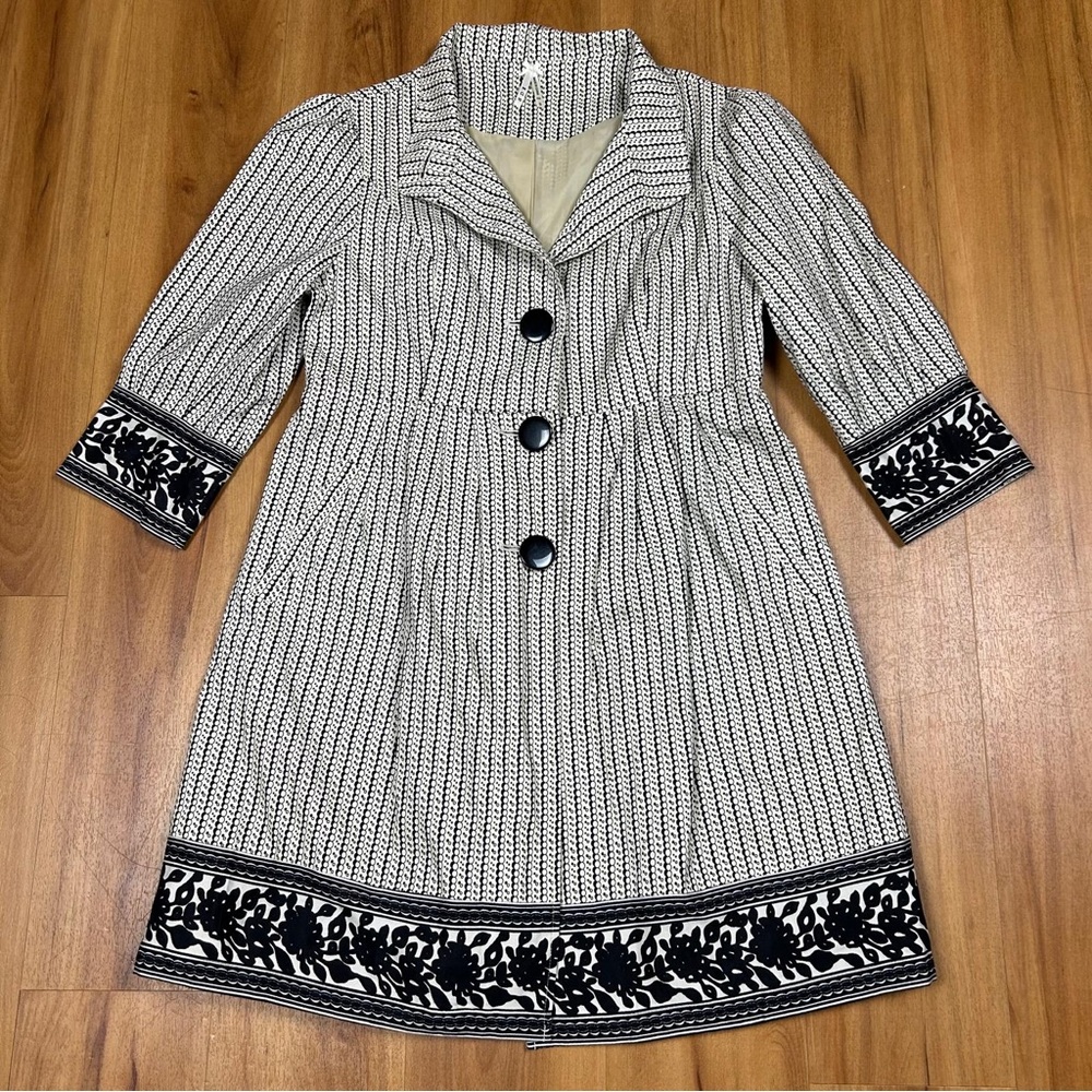 Boutique Black White Embroidered Dress Coat Boho Retro Button Small‎ S